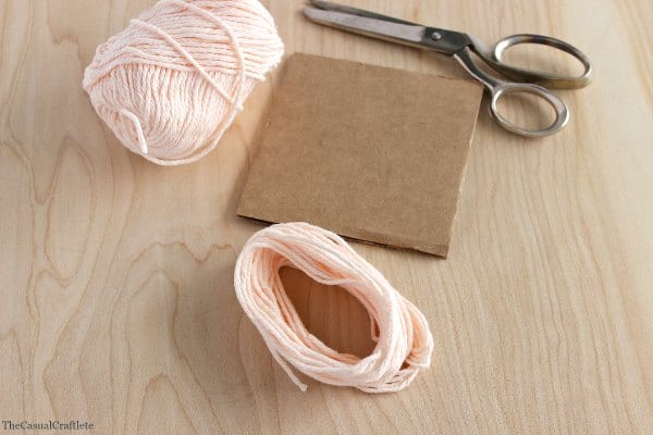 Quick Craft: 2 Minute Yarn Tassel