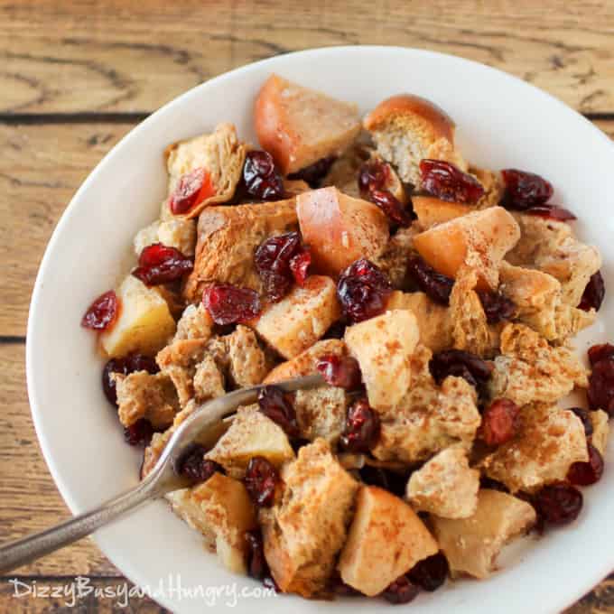 slow-cooker-apple-cranberry-french-toast-1