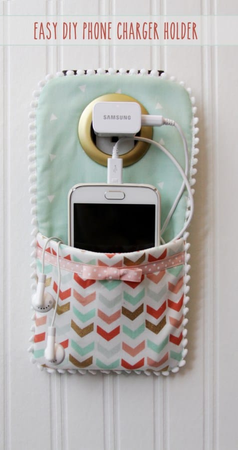 Easy-DIY-Phone-Charger-Holder