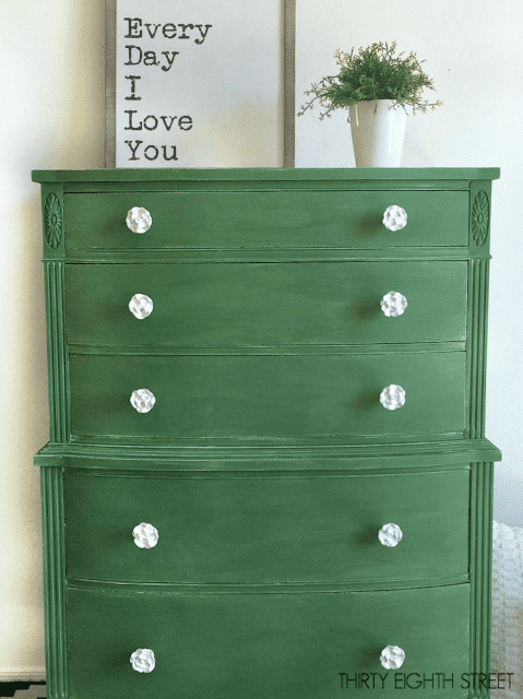 Dresser Makeover With Milk Paint 1558-1