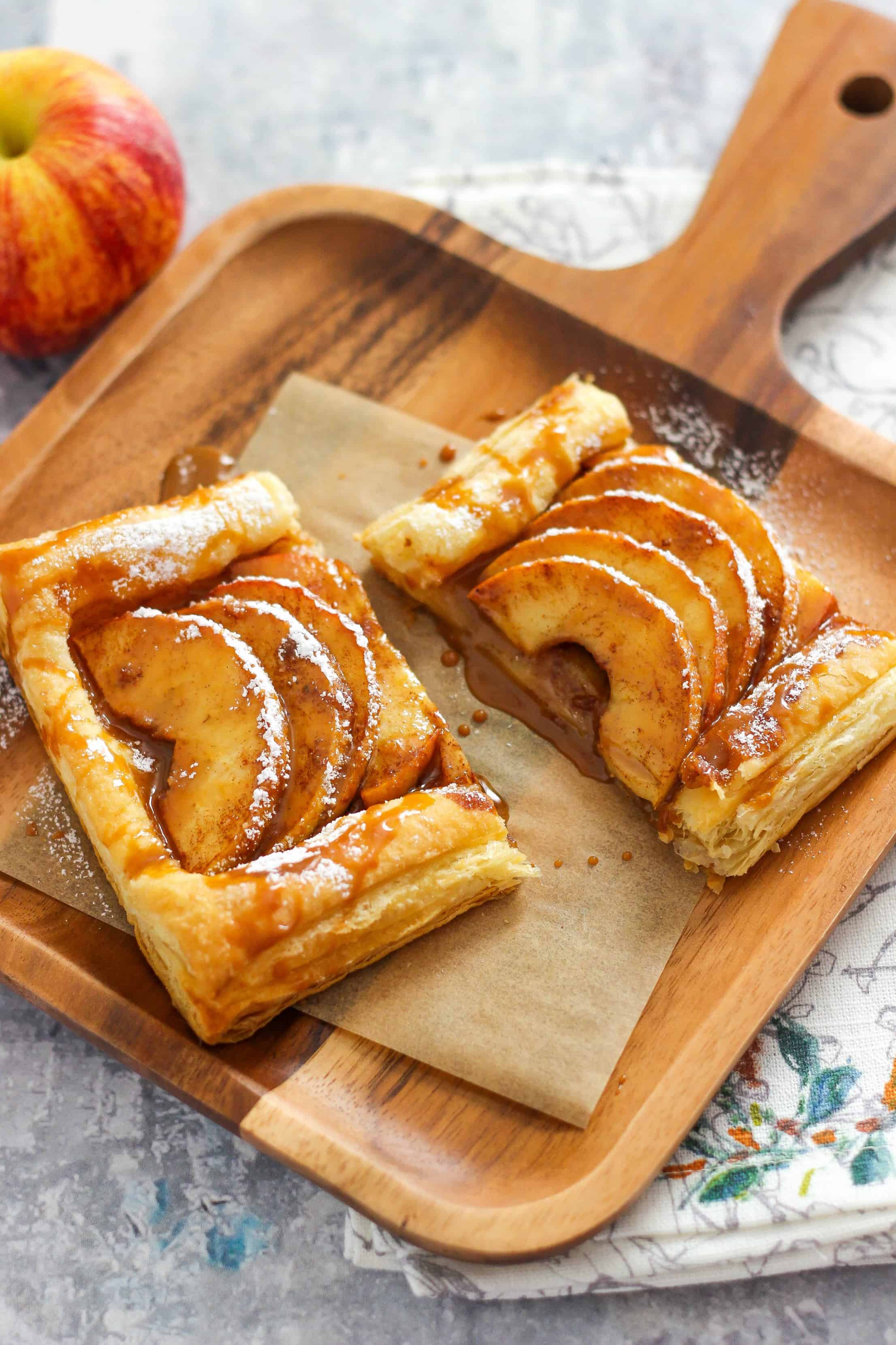 Quick & Apple Tart Recipe - How to Make Apple Puff Pastry