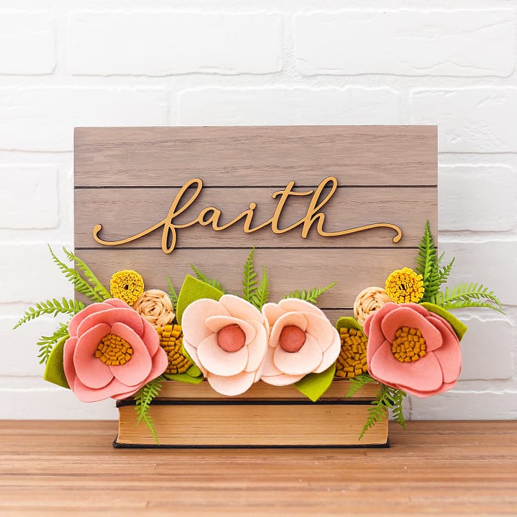 50 Best Floral Crafts To Make