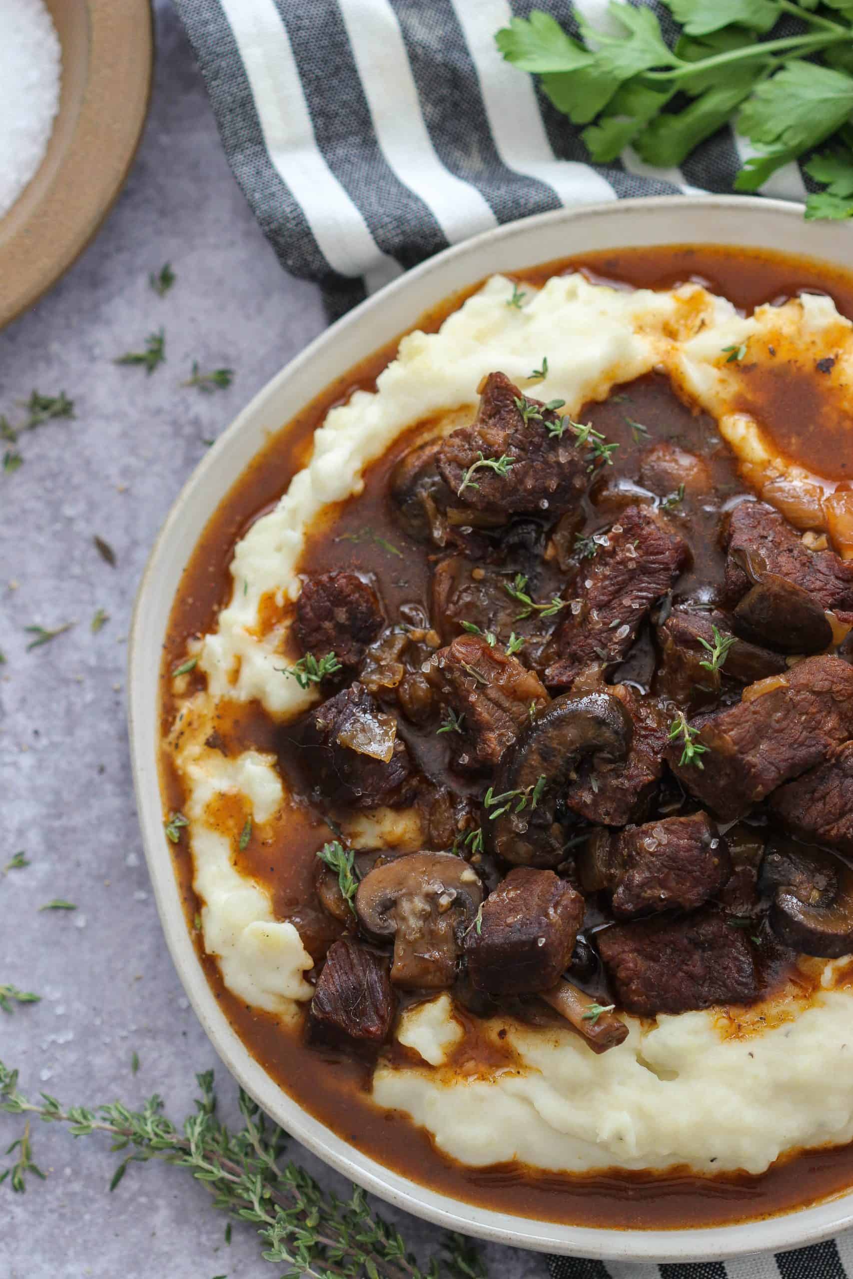 Crockpot Beef Tips and Gravy